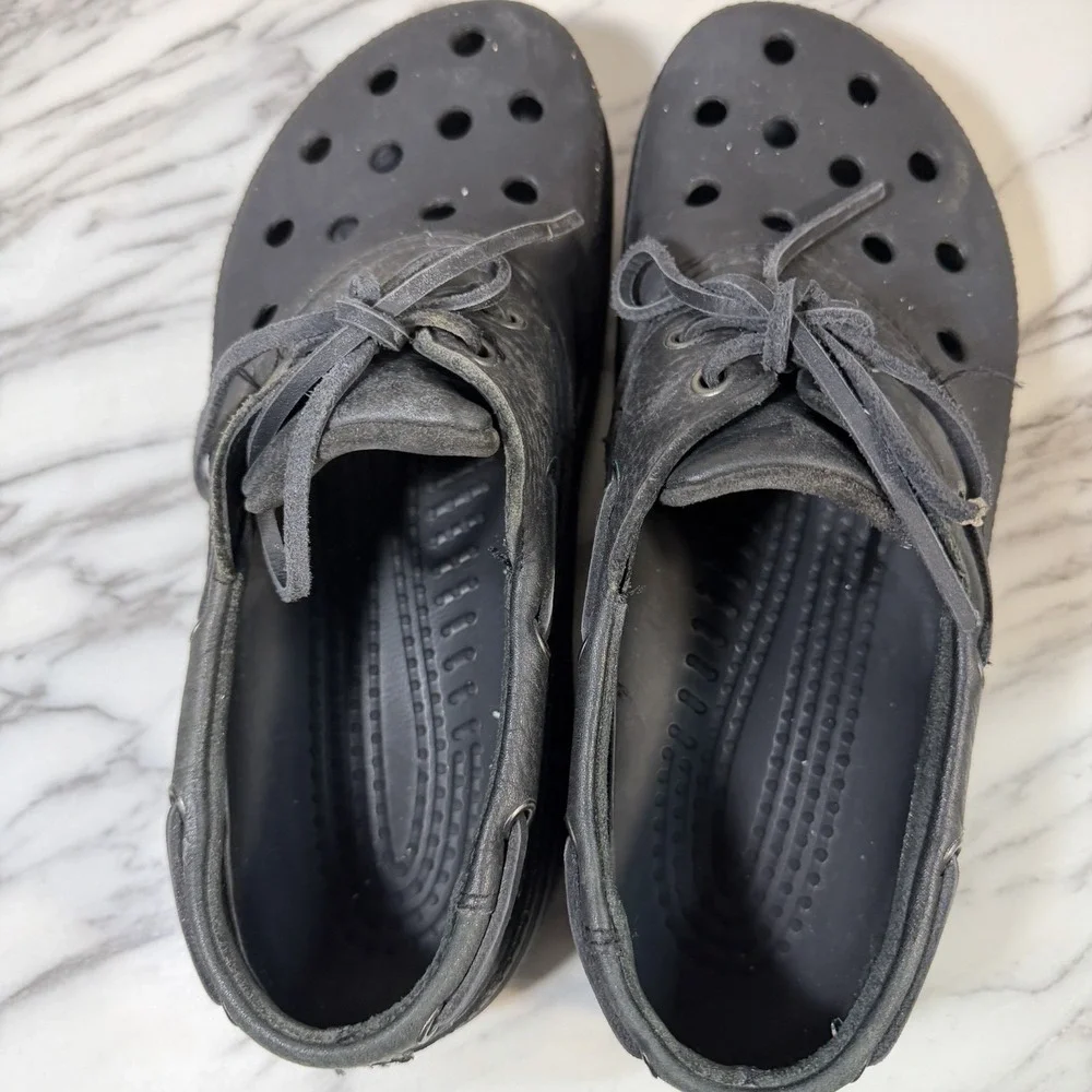 Crocs Islander Pitcrew Sport Boat Shoes Mens 9 Black Leather‎ Upper Lace Up
